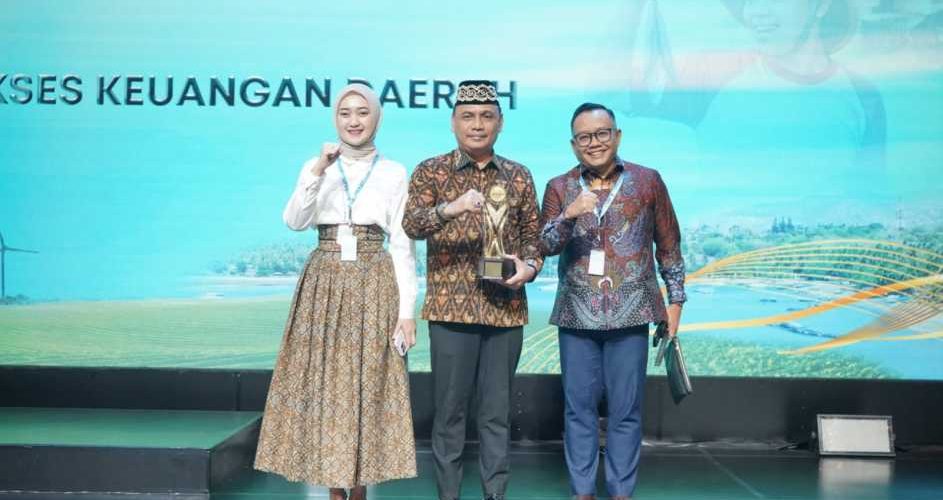 Metro raih penghargaan TPAKD Award tahun 2025