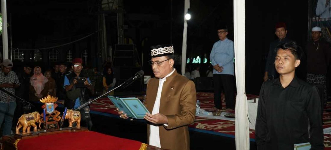 Wali Kota Metro Lantik Lima Pejabat Strategis
